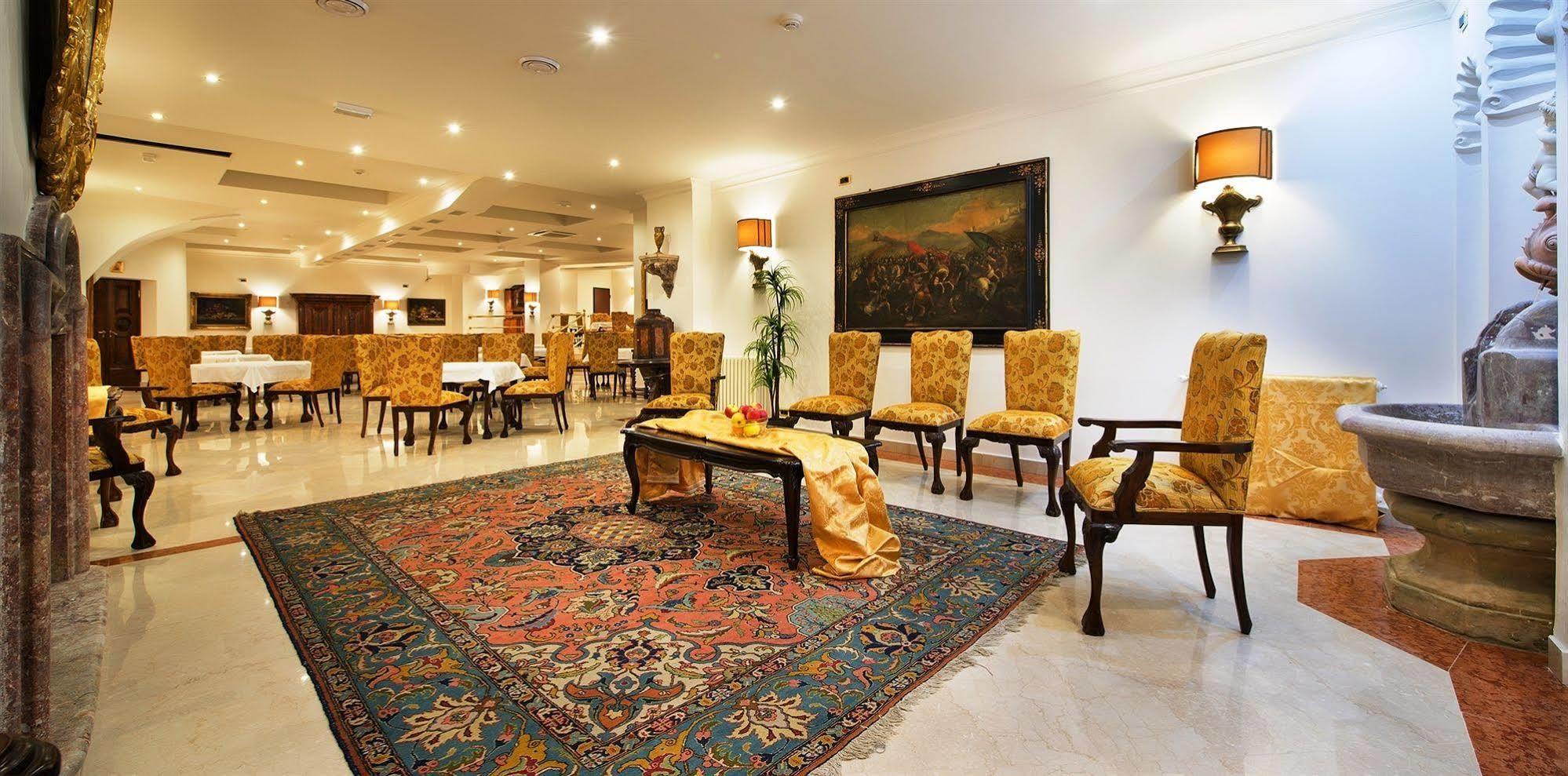 Hotell Leon D'oro 4*